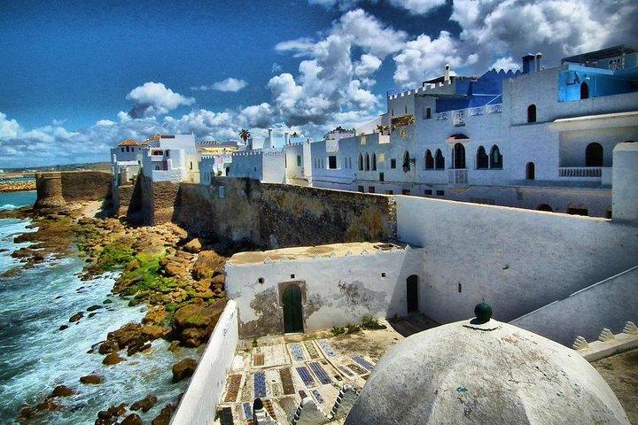 Asilah und Tangier Sightseeing Tour & Kamelritt