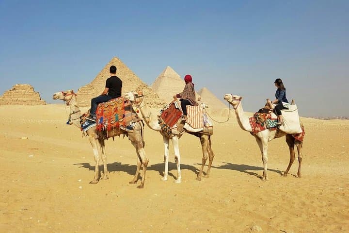 Private Full Day Tour To Giza Pyramids Sphinx, Memphis Saqqara & Dahshur Pyramids