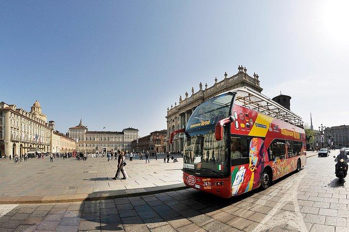 Ohne Anstehen Nationales Automobilmuseum und Turin Hop On Hop Off