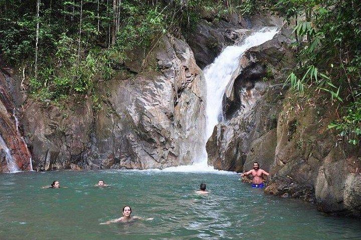 Best Seller: Rafting 5km + Flying Fox (dia inteiro de Phuket)