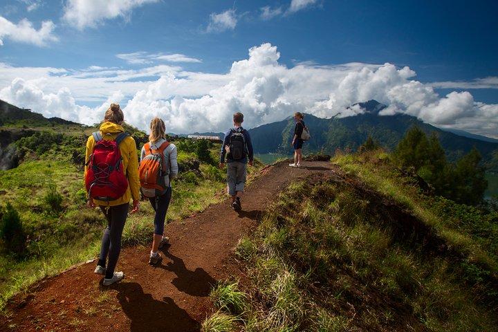 Individuel tur: Heldagstrek til Mount Batur med solopgang ved vulkanen og naturlige varme kilder