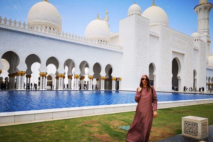 Visite de la ville d'Abu Dhabi (Grande Mosquée et Qasr Al Watan)