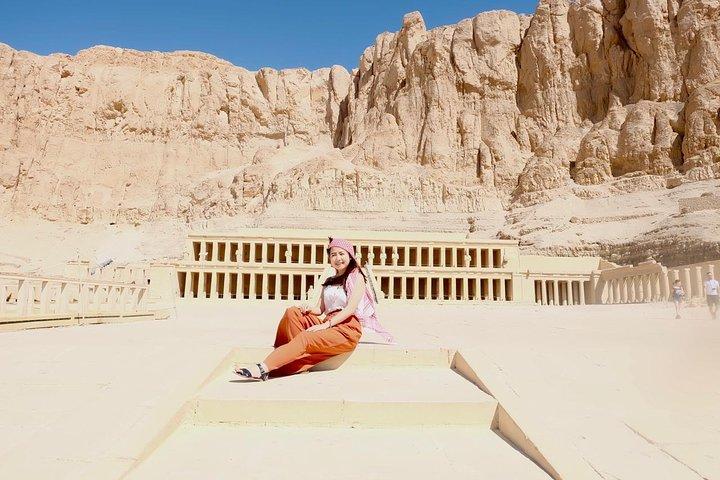 Desde El Cairo: tour privado de un día guiado a Luxor en avión, incluido el almuerzo