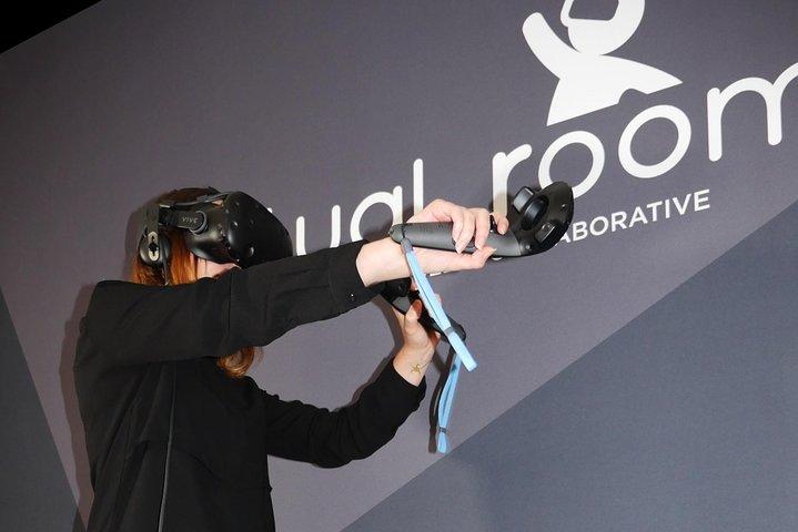 バーチャルルーム - 2人以上のプレイヤー向けの40〜50分のVR脱出ゲームアドベンチャー