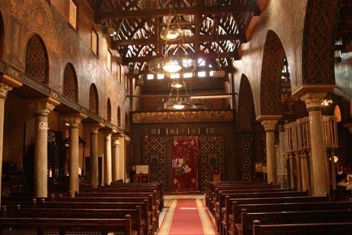 ギザのピラミッドシタデルと旧コプトカイロへの1日ツアー