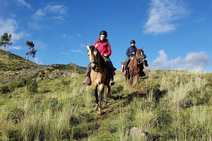Balade à cheval + visite guidée de Sacsayhuaman