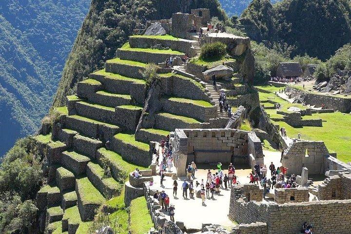 Valle Sagrado + Machu Picchu med tog (2 dage)