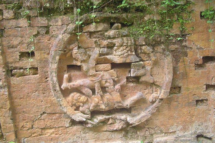 Siem Reap to Phnom Penh Private Transfer with Touring