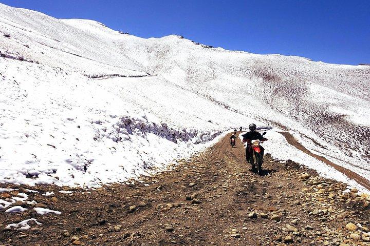 World Highest (Tilicho) Lake Tour de Motociclismo - 9 Dias