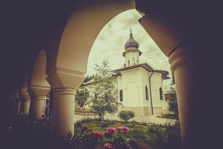 Expérience rurale de Iasi - Monastère Agapia et musée Popa