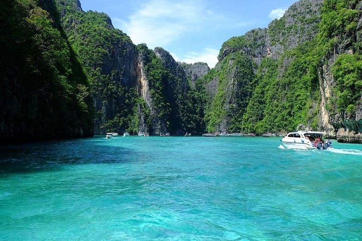 Phi Phi, Maiton, Khai Island Sunset Romantic Trip By Phuket Seahorse Marine