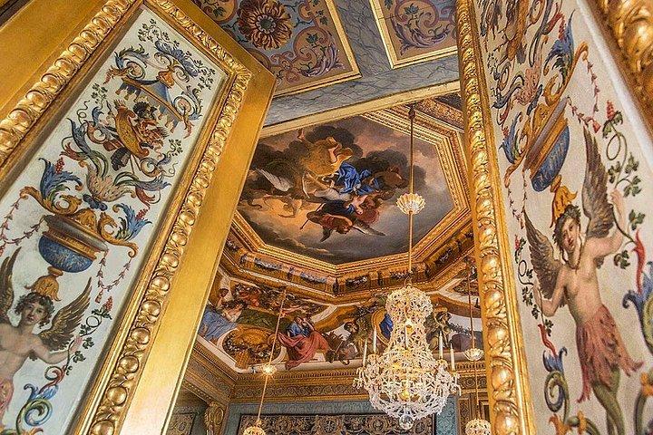 VAUX-LE-VICOMTE-プライベート日帰り旅行（パリのホテルでの送迎）