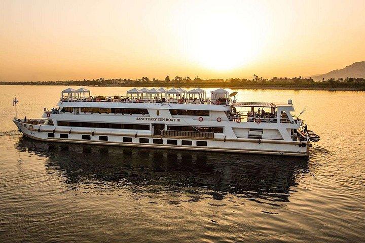 Standard Nile Cruise 5 days 4 nights from Luxor to Aswan