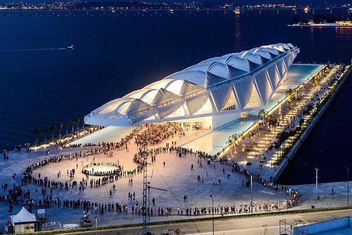 Museum of Tomorrow - | Round Trip Transfer + 2 Tickets