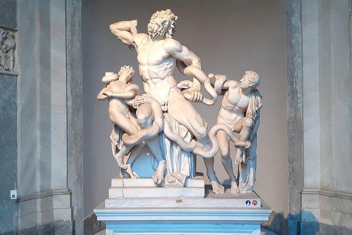 Early-Bird VIP Tour : Vatican Museums , Sistine Chapel & Basilica