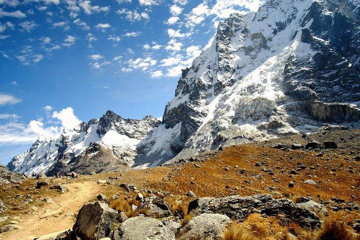 Salkantay Trek to Machu Picchu (5 jours)