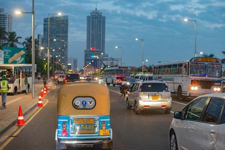 Colombo City Tour with Holiday Walkers Sri Lanka