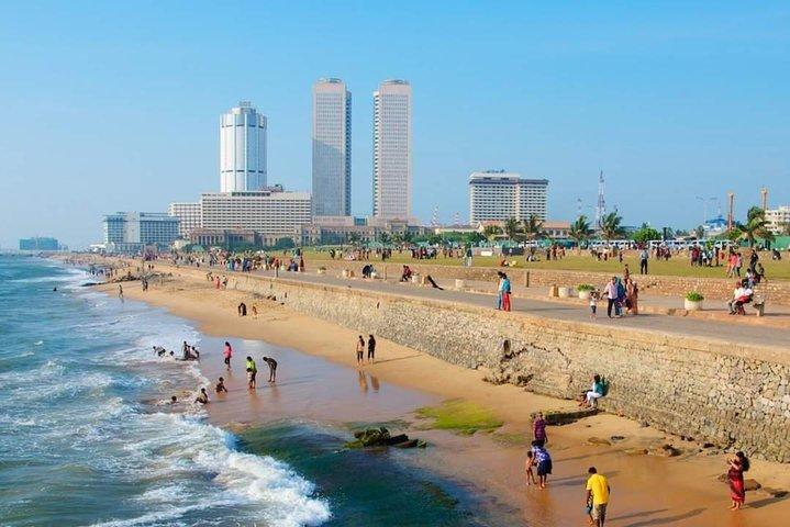 Colombo City Tour with Holiday Walkers Sri Lanka