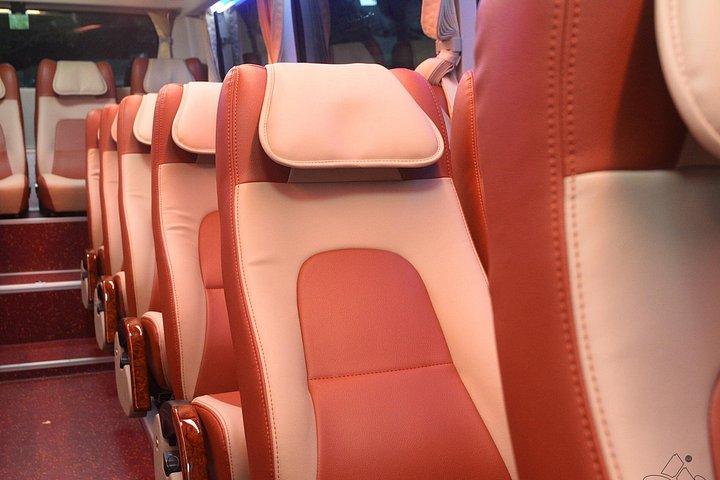 ランハベイ日帰り旅行は小グループに参加して高速道路を乗り継ぎます