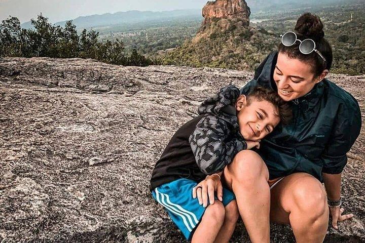 Tour all'alba o al tramonto Pidurangala Rock e Sigiriya Rock