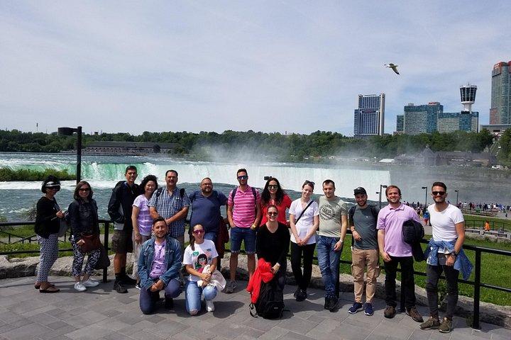 Dag- & nachttour naar Niagara Falls vanuit NYC