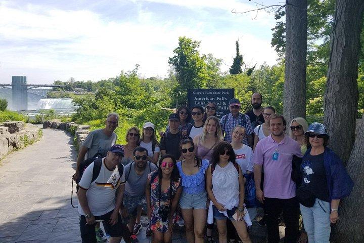 Dag- & nachttour naar Niagara Falls vanuit NYC