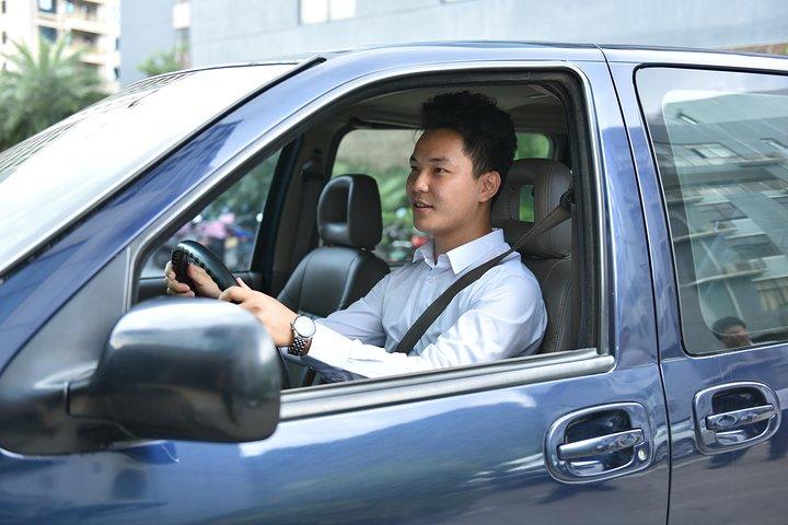 Privater Transfer: Shanghai Port Terminal (Hongkou) zum Flughafen Pudong (PVG)
