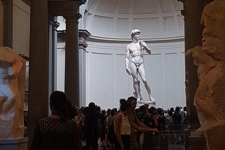 Small-group Accademia tour with access to David