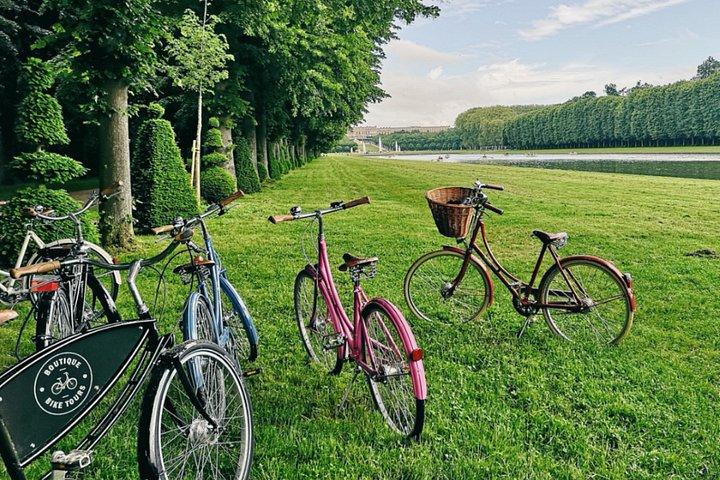 ヴェルサイユ自転車ツアー（市場、庭園、ガイド付き宮殿ツアー）