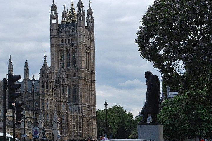 ロンドンとウィンストン・チャーチル卿プライベートウォーキングツアー