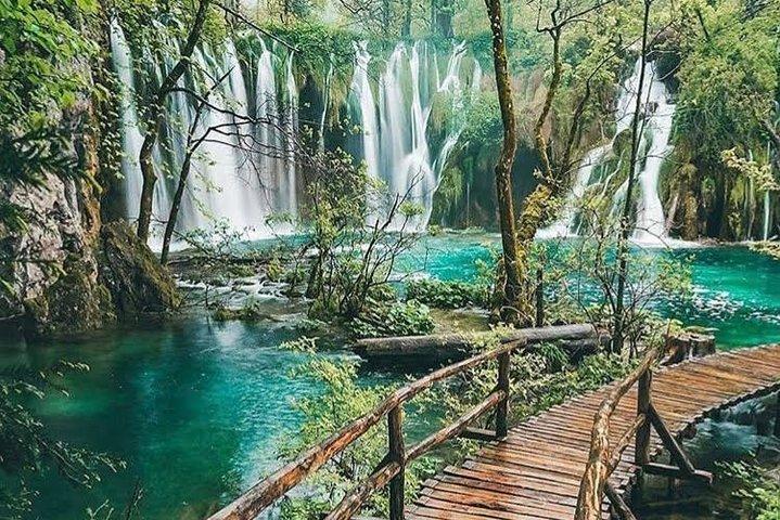 Privat transfer från Zagreb till Split med Plitvice Lakes