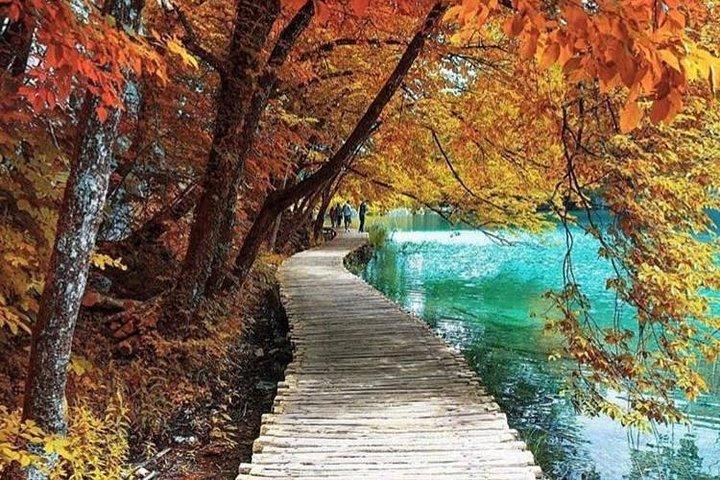 Privat transfer från Zagreb till Split med Plitvice Lakes