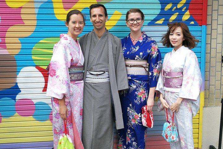 Echte Kimono-ervaring en Tsumami Kanzashi Workshop