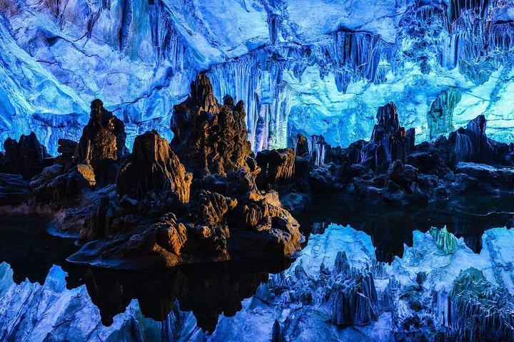 Guilin City Essence Day Tour: Reed Flute Cave, Elephant Trunk Hill och Fubo Hill