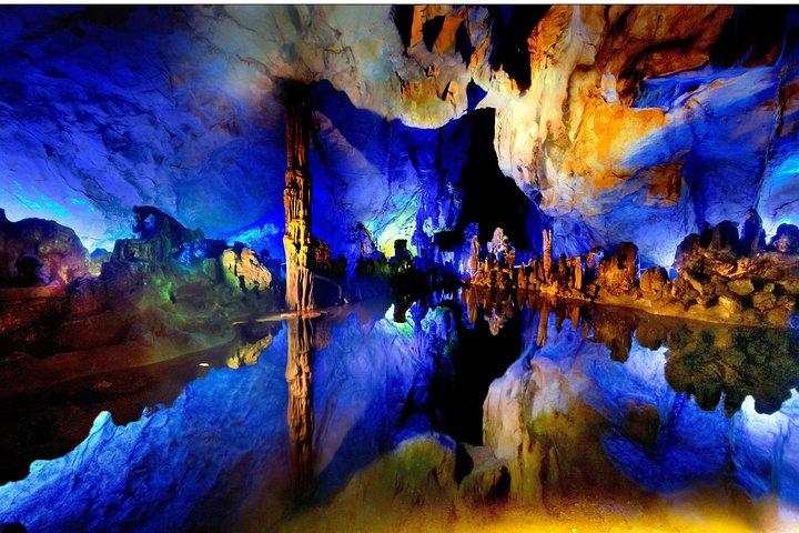 Guilin City Essence Day Tour: Reed Flute Cave, Elephant Trunk Hill och Fubo Hill