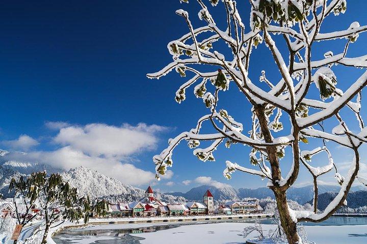 Tour delle sorgenti termali di Xiling Snow Mountain e Huashuiwan