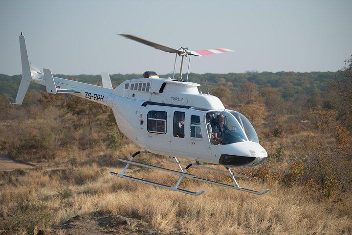 Helikopter-Rundflug über die Victoriafälle, 12–13 Minuten Flug