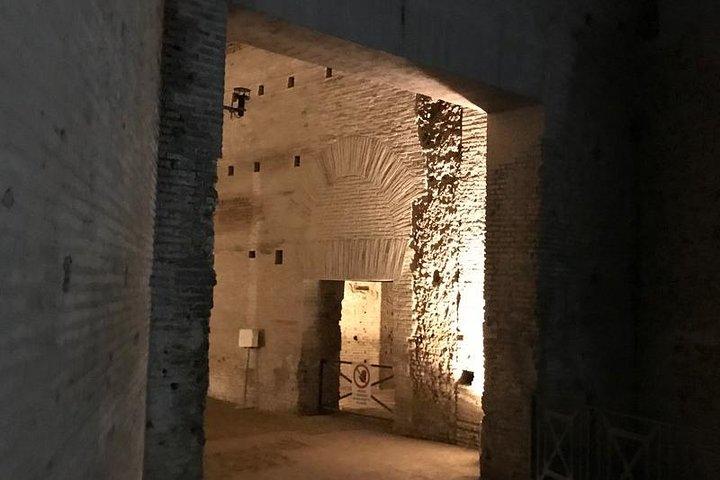 Visita al sitio de restauración de la Casa Dorada de Nerón