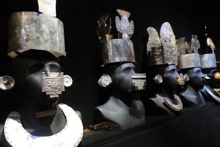 Larco Museum Complete Guided Tour with Transfers (Small Group)
