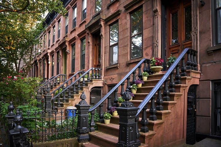 Brooklyn, Queens, and the Bronx Private Tour with a Driver-Guide