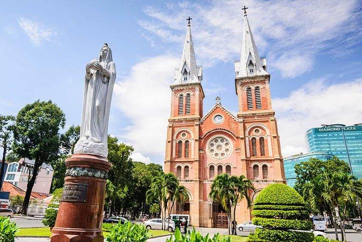 Visite de Ho Chi Minh-Ville et des tunnels de Cu Chi