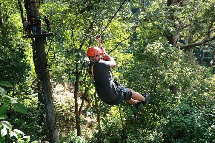 Best Seller: Rafting 5km + Flying Fox (dia inteiro de Phuket)