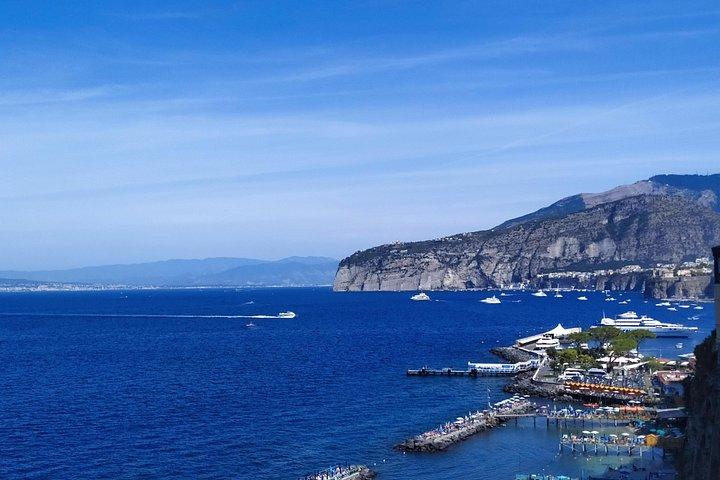 ソレント＆アマルフィ海岸を含む南イタリア4日間