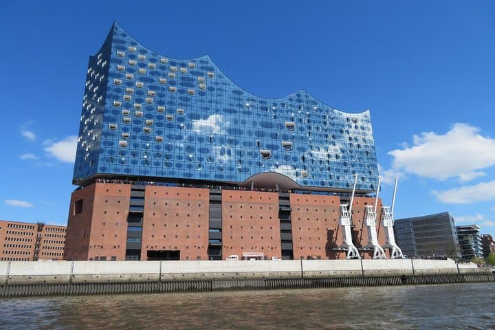 The Local Tour of Hamburg Historic Centre