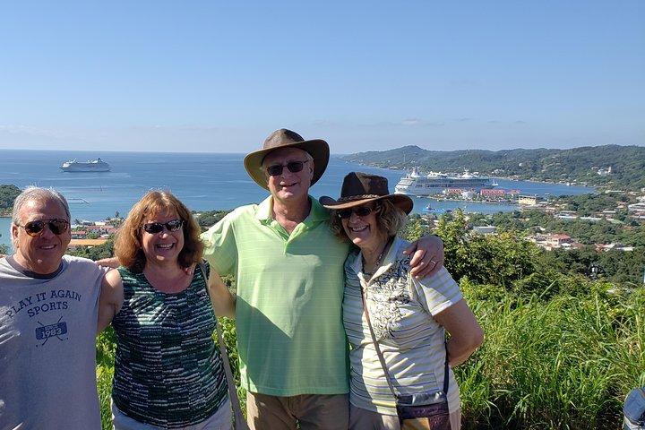 Roatan Monkey and Sloth Tour met chocolade- en rumfabriek
