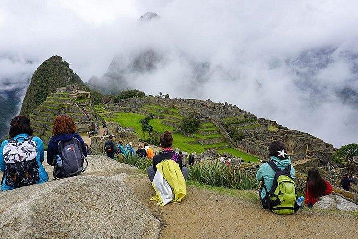 Visite d'une journée complète du Machu Picchu en train