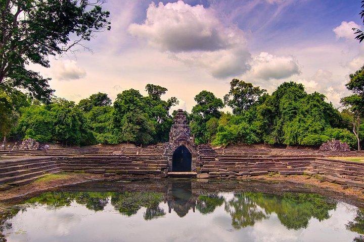 Banteay Srei & The Grand Circuit Tour