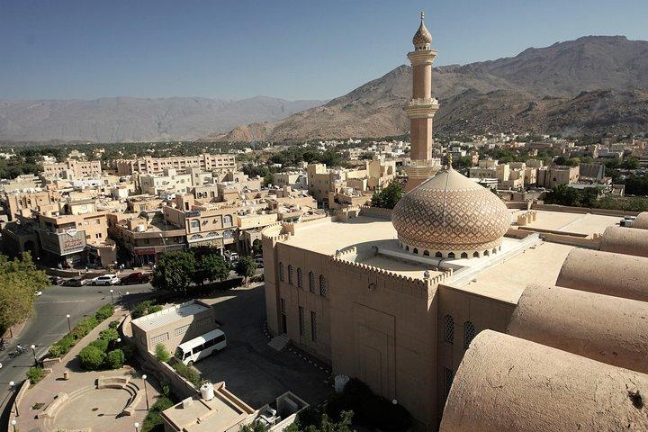 Res till Nizwa & Jebel Shams "Oman Grand canyon"