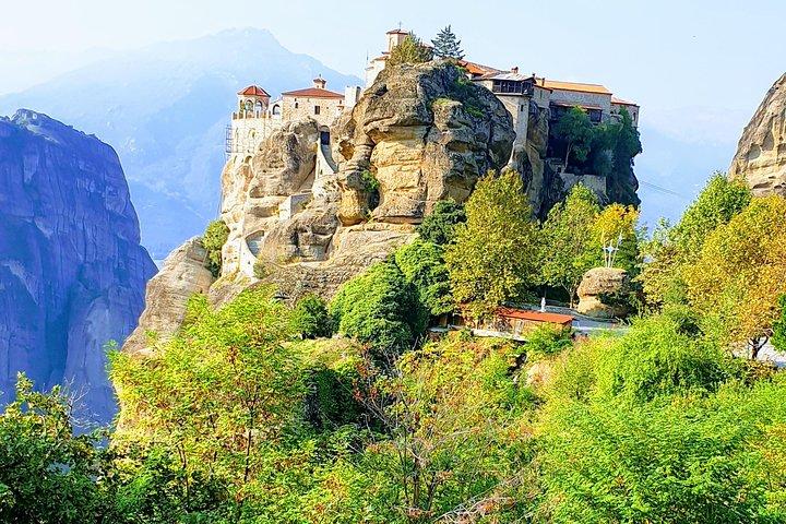 Delphi inesquecível e Meteora PrivateTour All Inclusive
