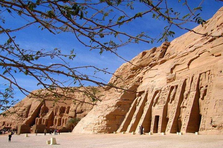 Luxor Aswan Abu Simbel en 3 días